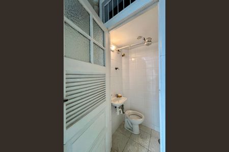 Apartamento à venda com 110m², 2 quartos e 1 vagaBanheiro de Serviço