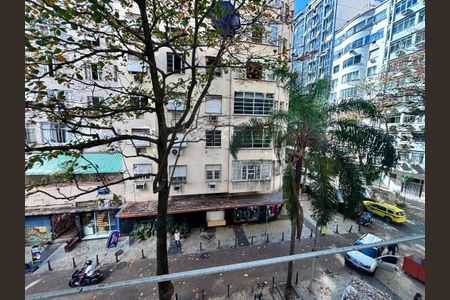 Vista da Sala de apartamento à venda com 2 quartos, 110m² em Copacabana, Rio de Janeiro