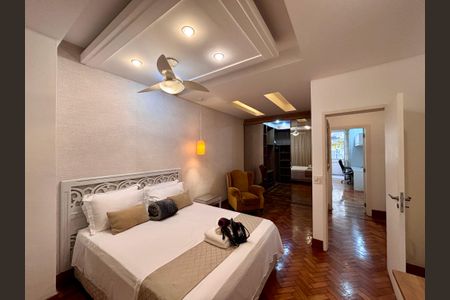 Apartamento à venda com 110m², 2 quartos e 1 vagaSuíte