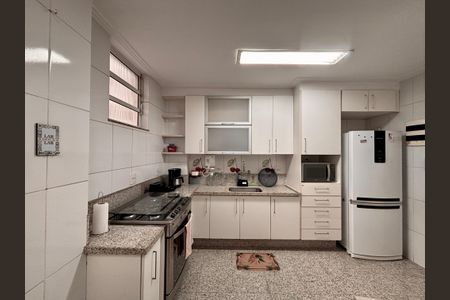 Apartamento à venda com 110m², 2 quartos e 1 vagaCozinha