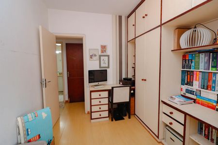 Apartamento à venda com 88m², 4 quartos e 2 vagas Apartamento à venda com 88m², 4 quartos e 2 vagasQuarto 2