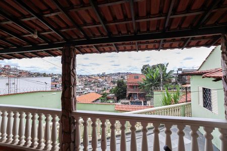 Quarto 1 - Vista de casa à venda com 4 quartos, 200m² em Aparecida, Belo Horizonte