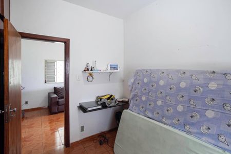 Casa à venda com 200m², 4 quartos e 4 vagasQuarto 2