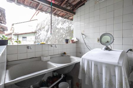 Casa à venda com 200m², 4 quartos e 4 vagasÁrea de serviço