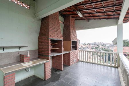 Casa à venda com 200m², 4 quartos e 4 vagasTerraço
