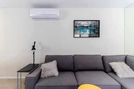 Sala de kitnet/studio para alugar com 1 quarto, 46m² em Santa Cecilia, São Paulo