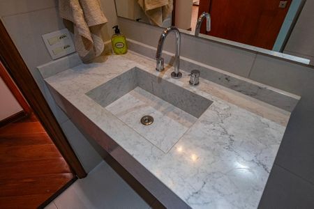 Apartamento à venda com 133m², 3 quartos e 2 vagasBanheiro Social