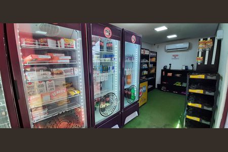 Apartamento à venda com 58m², 2 quartos e sem vagaÁrea comum