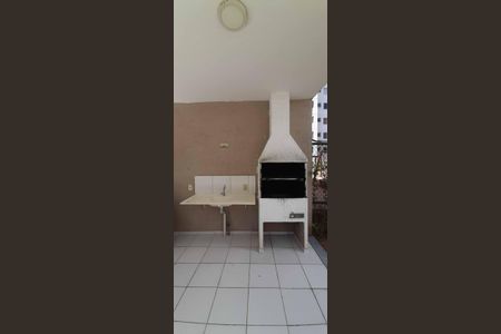 Apartamento à venda com 58m², 2 quartos e sem vagaÁrea comum