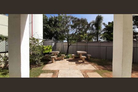 Apartamento à venda com 58m², 2 quartos e sem vagaÁrea comum