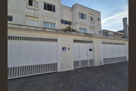 Apartamento para alugar com 60m², 2 quartos e 3 vagas Apartamento para alugar com 60m², 2 quartos e 3 vagasFachada