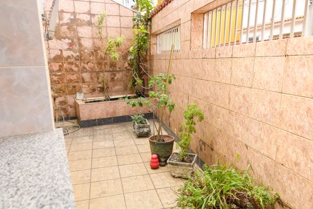 Casa de condomínio à venda com 345m², 2 quartos e 1 vagaFrente - Casa 2