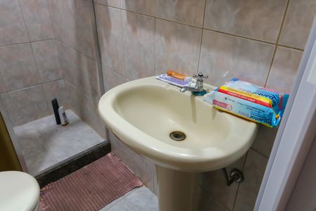 Casa de condomínio à venda com 345m², 2 quartos e 1 vagaBanheiro Social - Casa 2