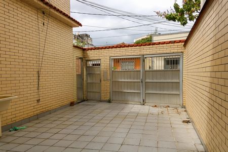 Casa de condomínio à venda com 345m², 2 quartos e 1 vagaGaragem - Casa 1
