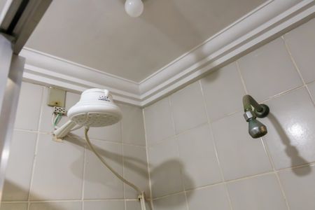 Casa de condomínio à venda com 345m², 2 quartos e 1 vagaBanheiro - Casa 1