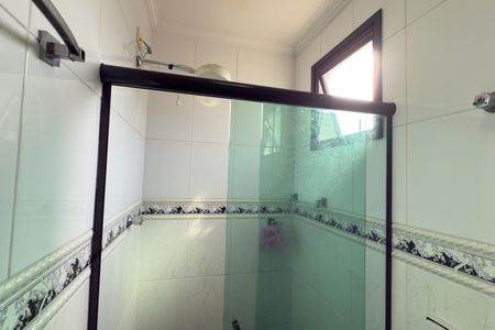 Apartamento para alugar com 78m², 2 quartos e 1 vaga Apartamento para alugar com 78m², 2 quartos e 1 vagaBanheiro da Suíte