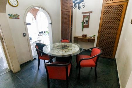 Casa para alugar com 540m², 4 quartos e 5 vagasCopa