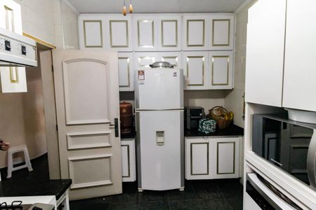 Casa para alugar com 540m², 4 quartos e 5 vagasCozinha