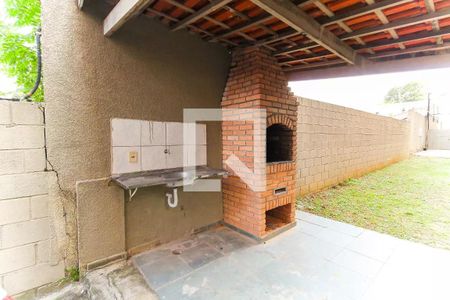 Apartamento à venda com 117m², 2 quartos e 1 vaga Apartamento à venda com 117m², 2 quartos e 1 vagaÁrea comum - Churrasqueira