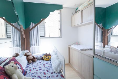 Apartamento à venda com 110m², 4 quartos e 2 vagasQuarto 2