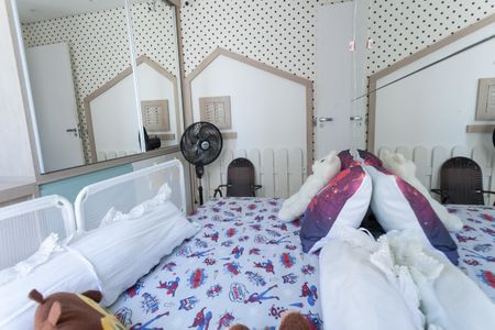 Apartamento à venda com 110m², 4 quartos e 2 vagasQuarto 3