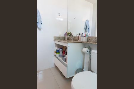 Apartamento à venda com 110m², 4 quartos e 2 vagasBanheiro da Suíte