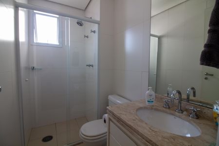 Apartamento à venda com 178m², 4 quartos e 3 vagas Apartamento à venda com 178m², 4 quartos e 3 vagasBanheiro