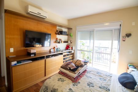 Apartamento à venda com 178m², 4 quartos e 3 vagas Apartamento à venda com 178m², 4 quartos e 3 vagasSuíte 2