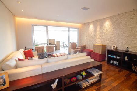 Apartamento à venda com 178m², 4 quartos e 3 vagas Apartamento à venda com 178m², 4 quartos e 3 vagasSala