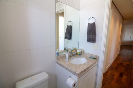 Apartamento à venda com 178m², 4 quartos e 3 vagas Apartamento à venda com 178m², 4 quartos e 3 vagasBanheiro