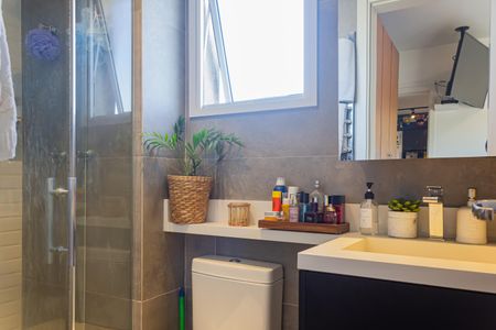 Apartamento à venda com 79m², 3 quartos e 2 vagasBanheiro da Suíte