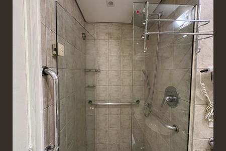 Banheiro  de kitnet/studio à venda com 1 quarto, 30m² em Perdizes, São Paulo