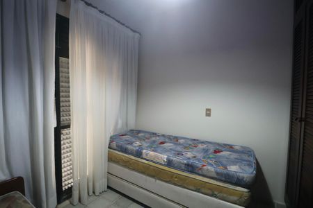 Quarto de apartamento para alugar com 4 quartos, 336m² em Barra Funda, Guarujá