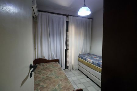 Apartamento para alugar com 336m², 4 quartos e 2 vagas Apartamento para alugar com 336m², 4 quartos e 2 vagasQuarto