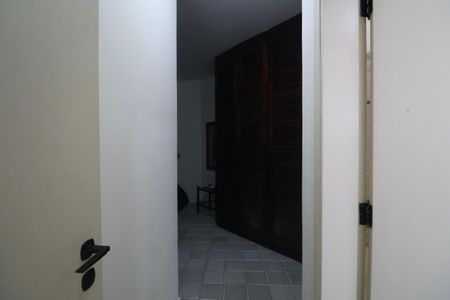 Apartamento para alugar com 336m², 4 quartos e 2 vagas Apartamento para alugar com 336m², 4 quartos e 2 vagasSuíte 1