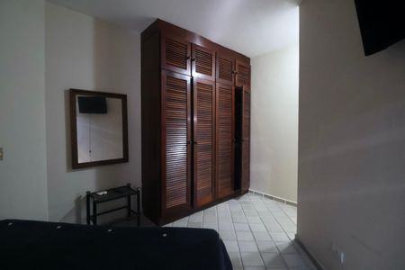 Apartamento para alugar com 336m², 4 quartos e 2 vagas Apartamento para alugar com 336m², 4 quartos e 2 vagasSuíte 1