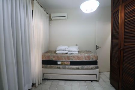 Apartamento para alugar com 336m², 4 quartos e 2 vagas Apartamento para alugar com 336m², 4 quartos e 2 vagasSuíte 2