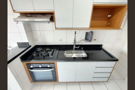 Apartamento à venda com 55m², 2 quartos e 1 vaga Apartamento à venda com 55m², 2 quartos e 1 vagaCozinha