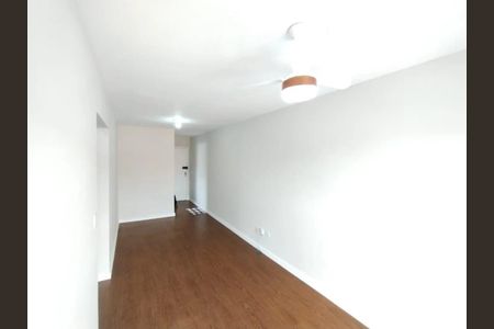 Sala de apartamento à venda com 2 quartos, 55m² em São Pedro, Osasco