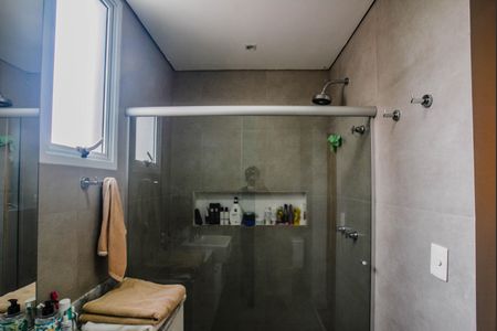 Apartamento à venda com 90m², 2 quartos e 2 vagasBanheiro da Suíte