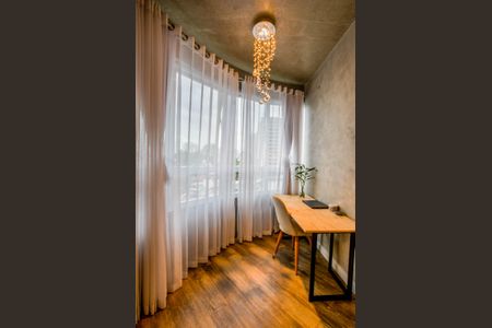 Sala de apartamento à venda com 2 quartos, 90m² em Jardim Bela Vista, Santo André