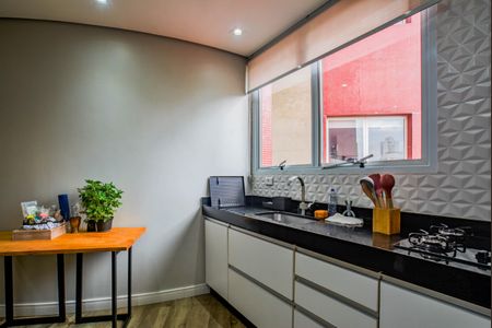 Apartamento à venda com 90m², 2 quartos e 2 vagasCozinha