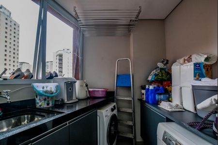 Apartamento à venda com 90m², 2 quartos e 2 vagasÁrea de Serviço