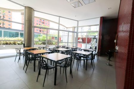 Apartamento à venda com 90m², 2 quartos e 2 vagasÁrea comum - Salão de festas