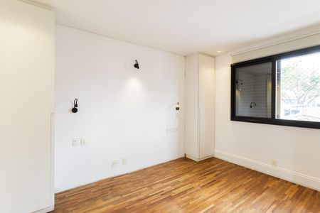 Suíte de apartamento à venda com 2 quartos, 61m² em Vila Uberabinha, São Paulo