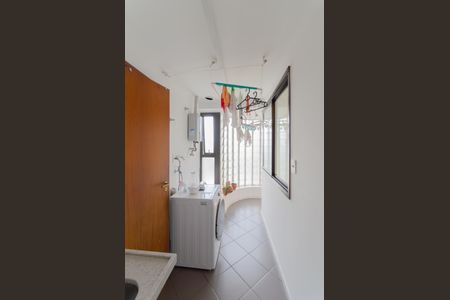 Apartamento à venda com 112m², 2 quartos e 2 vagasÁrea de Serviço