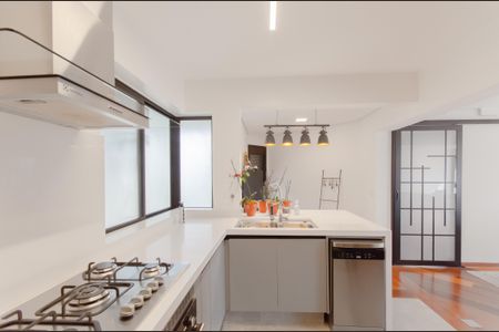 Apartamento à venda com 112m², 2 quartos e 2 vagasCozinha