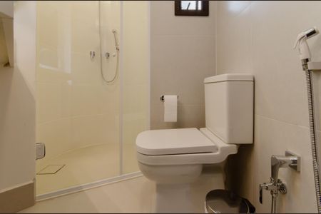 Apartamento à venda com 112m², 2 quartos e 2 vagasBanheiro da Suíte