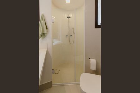 Apartamento à venda com 112m², 2 quartos e 2 vagasBanheiro da Suíte