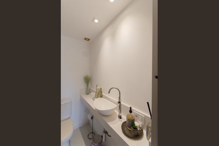 Apartamento à venda com 112m², 2 quartos e 2 vagasLavabo